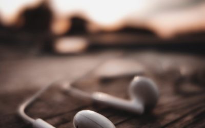 Best Apps for Promoting Music on Mobile