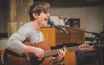 How to Book More Music Gigs Online